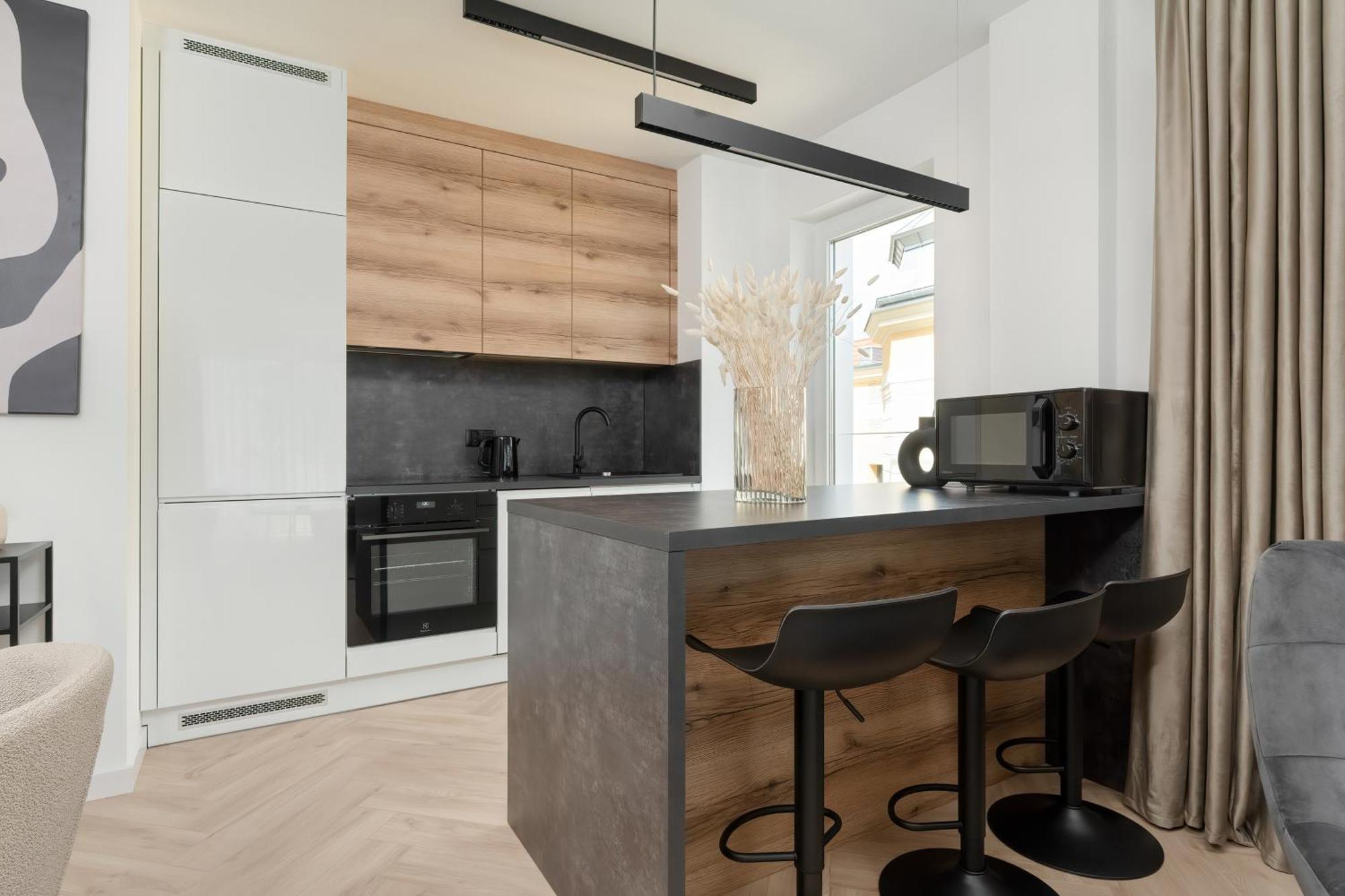 Elegancki Apartament Z Parkingiem Blisko Starego Miasta By Noclegi Renters Wroclaw Exterior photo